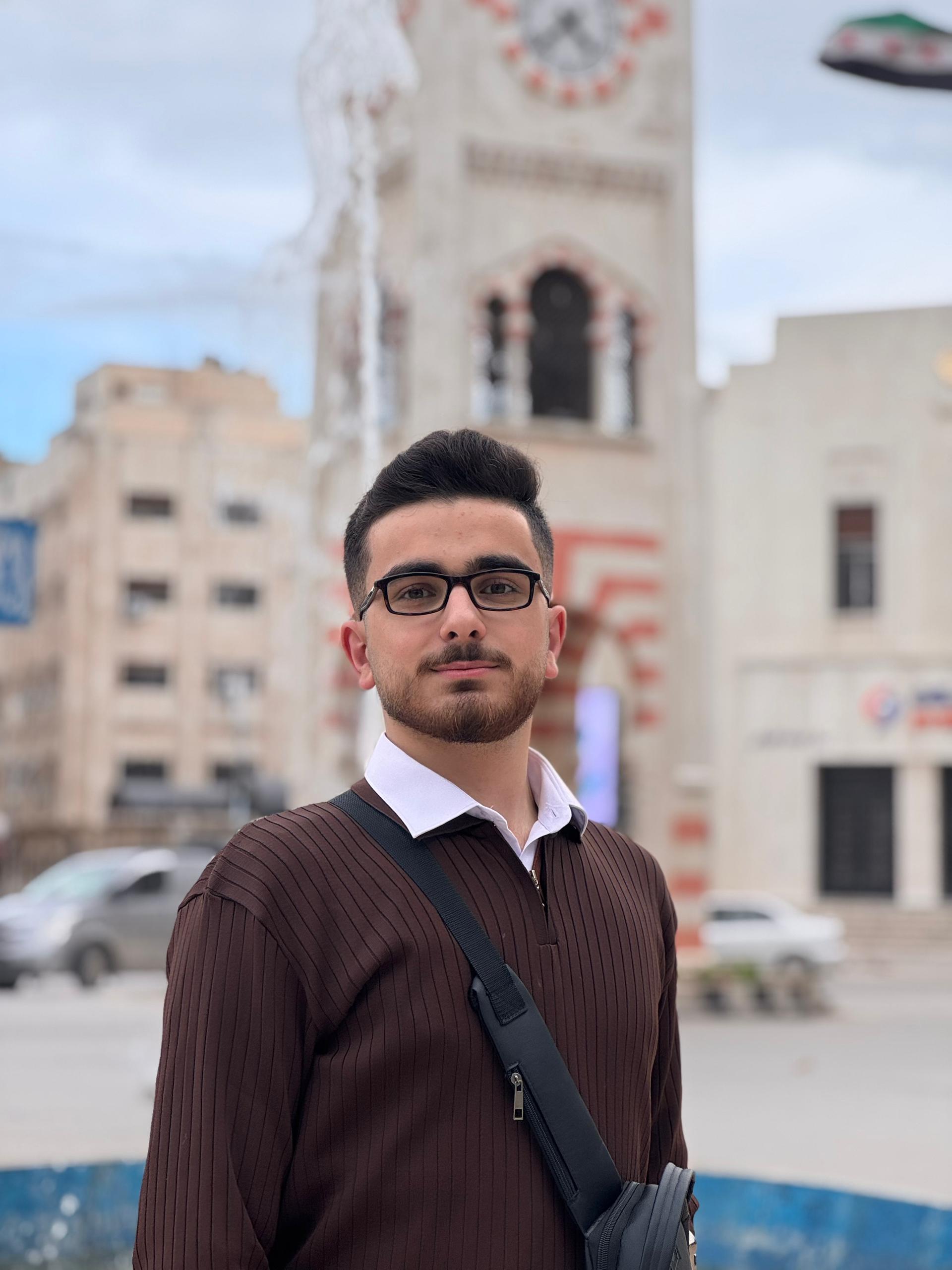كامل عجم